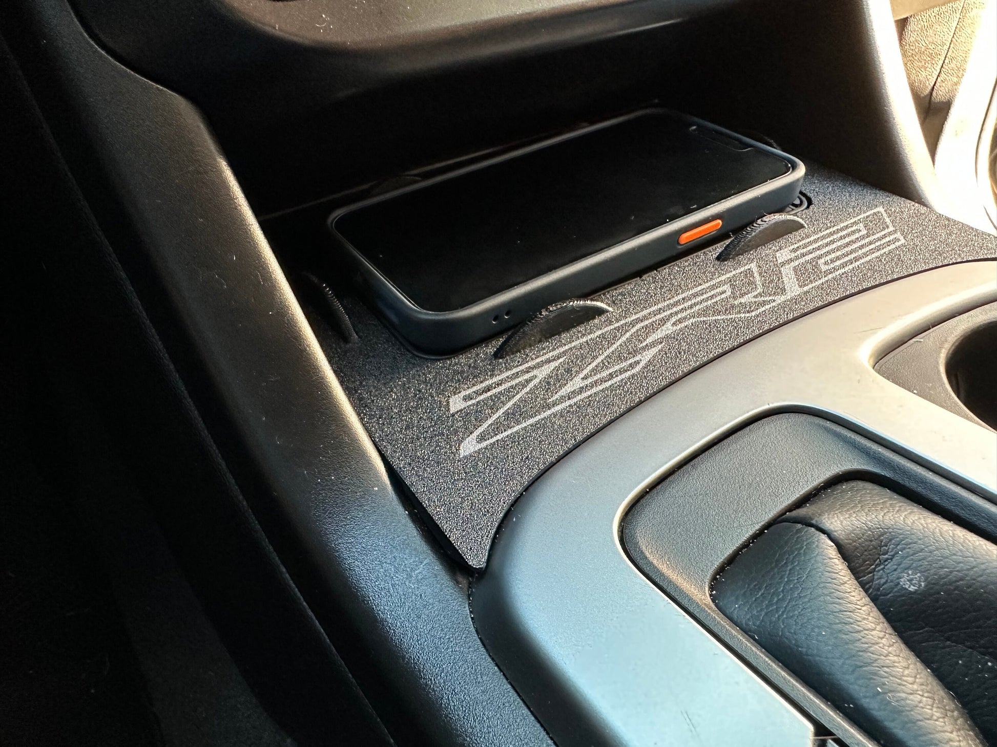 2015-2022 Colorado ZR2 wireless charger